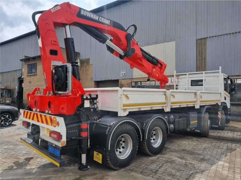 Truck-Mounted Cranes Make Construction Easier